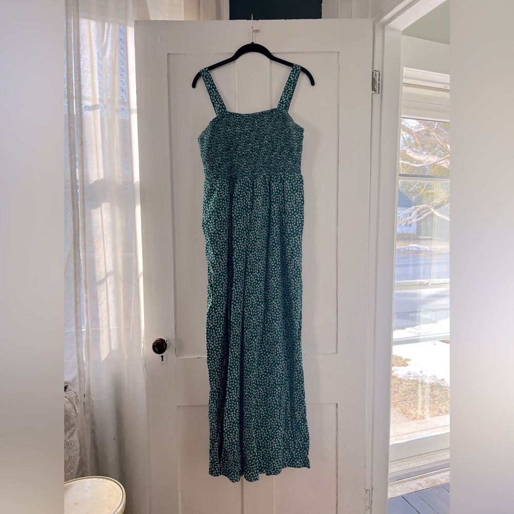 Dokotoo Women’s Kelly Green Ditsy Floral Smocked Top Wide Leg Jumpsuit Sz Large
